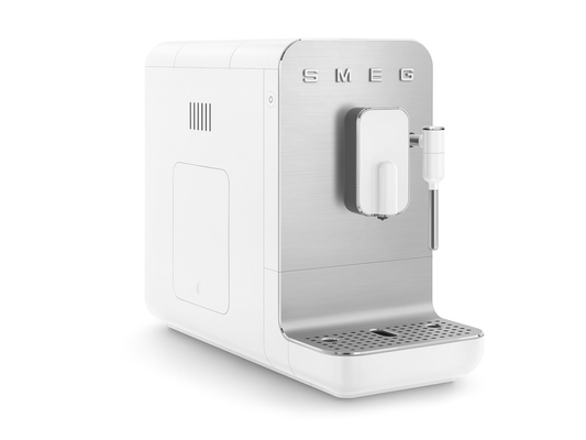 Smeg BCC02 bean to cup coffee machine